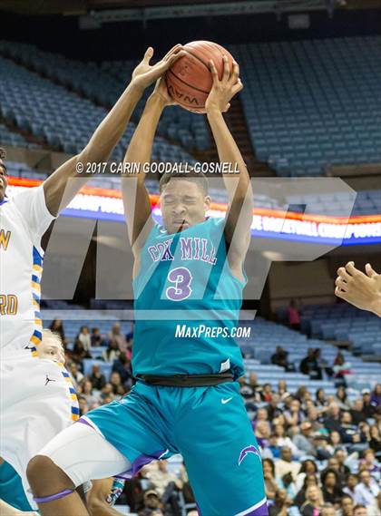 Thumbnail 2 in Cox Mill vs. Eastern Guilford (NCHSAA 3A Final) photogallery.