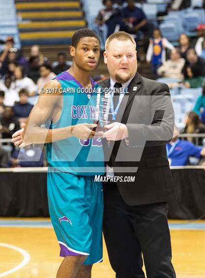 Thumbnail 1 in Cox Mill vs. Eastern Guilford (NCHSAA 3A Final) photogallery.