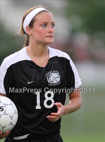 Thumbnail 2 in Liberty vs Raymore-Peculiar photogallery.