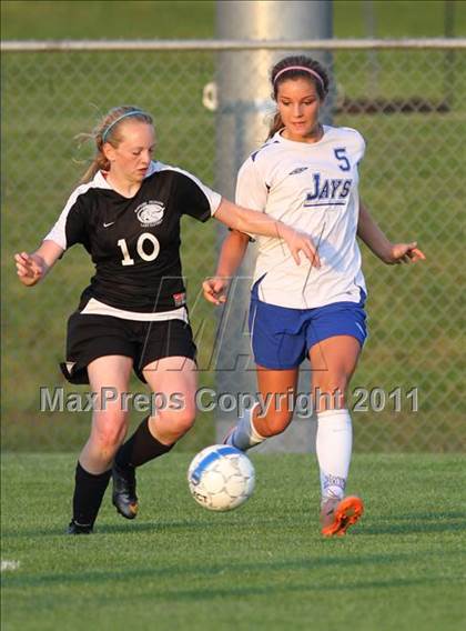 Thumbnail 1 in Liberty vs Raymore-Peculiar photogallery.