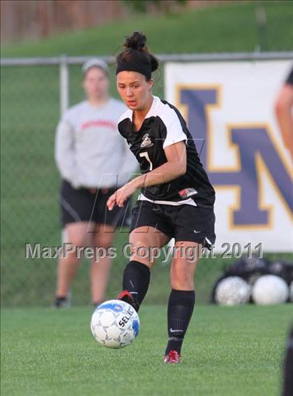 Thumbnail 3 in Liberty vs Raymore-Peculiar photogallery.