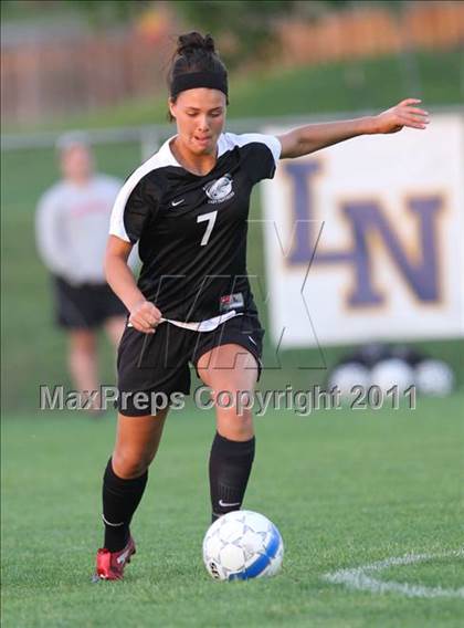 Thumbnail 3 in Liberty vs Raymore-Peculiar photogallery.