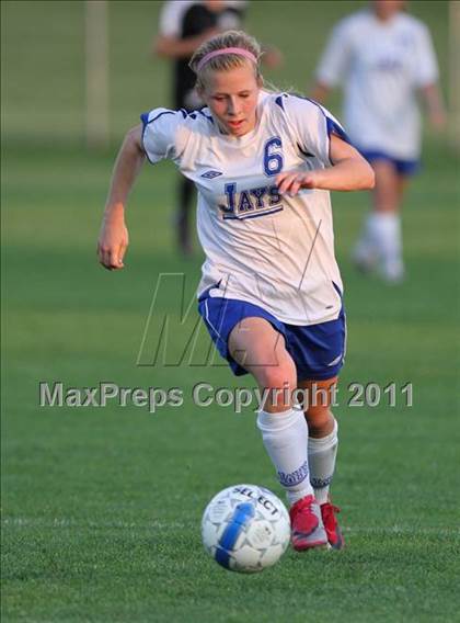 Thumbnail 1 in Liberty vs Raymore-Peculiar photogallery.