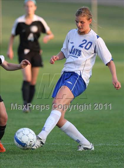 Thumbnail 2 in Liberty vs Raymore-Peculiar photogallery.