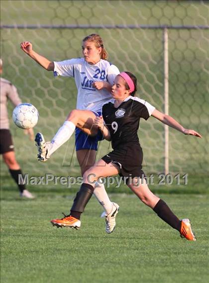 Thumbnail 2 in Liberty vs Raymore-Peculiar photogallery.
