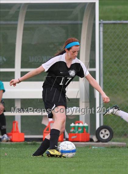 Thumbnail 2 in Liberty vs Raymore-Peculiar photogallery.