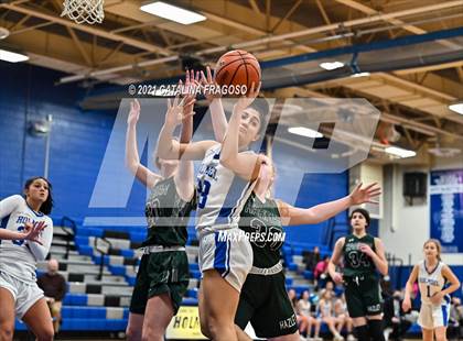 Thumbnail 2 in Raritan @ Holmdel photogallery.