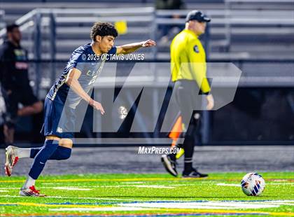 Thumbnail 2 in Gar-Field @ Hylton photogallery.