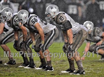 Thumbnail 1 in De La Salle vs. Servite (CIF State Open Division Final) photogallery.