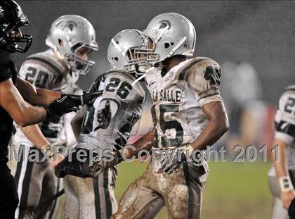 Thumbnail 3 in De La Salle vs. Servite (CIF State Open Division Final) photogallery.