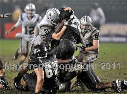 Thumbnail 3 in De La Salle vs. Servite (CIF State Open Division Final) photogallery.