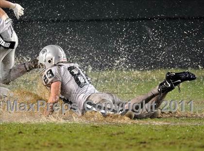 Thumbnail 2 in De La Salle vs. Servite (CIF State Open Division Final) photogallery.