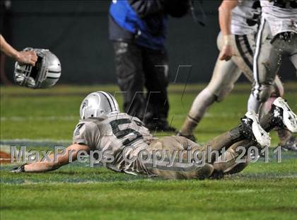 Thumbnail 3 in De La Salle vs. Servite (CIF State Open Division Final) photogallery.