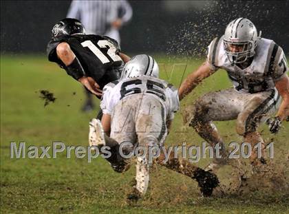 Thumbnail 2 in De La Salle vs. Servite (CIF State Open Division Final) photogallery.