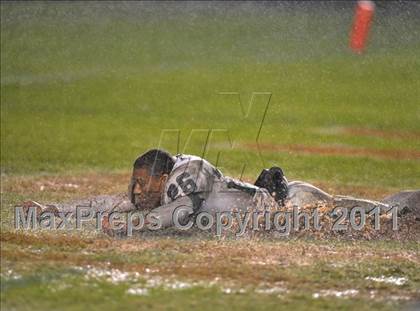 Thumbnail 3 in De La Salle vs. Servite (CIF State Open Division Final) photogallery.