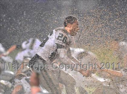 Thumbnail 1 in De La Salle vs. Servite (CIF State Open Division Final) photogallery.