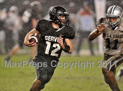 Thumbnail 1 in De La Salle vs. Servite (CIF State Open Division Final) photogallery.