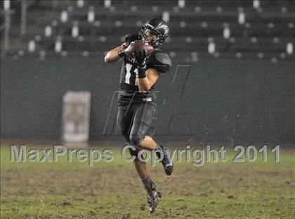 Thumbnail 2 in De La Salle vs. Servite (CIF State Open Division Final) photogallery.