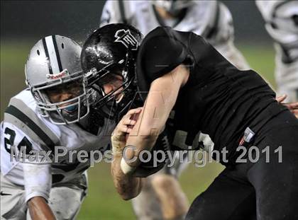 Thumbnail 3 in De La Salle vs. Servite (CIF State Open Division Final) photogallery.