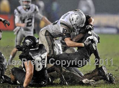 Thumbnail 2 in De La Salle vs. Servite (CIF State Open Division Final) photogallery.