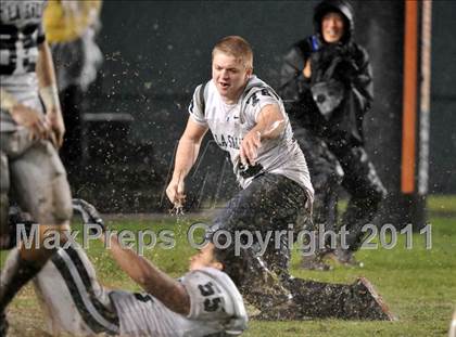 Thumbnail 2 in De La Salle vs. Servite (CIF State Open Division Final) photogallery.