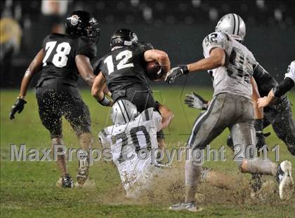 Thumbnail 3 in De La Salle vs. Servite (CIF State Open Division Final) photogallery.