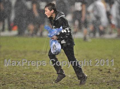 Thumbnail 3 in De La Salle vs. Servite (CIF State Open Division Final) photogallery.