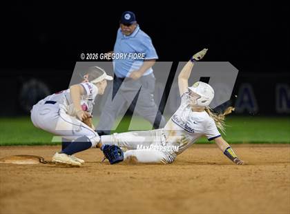 Thumbnail 3 in Notre Dame (SO) vs. King photogallery.