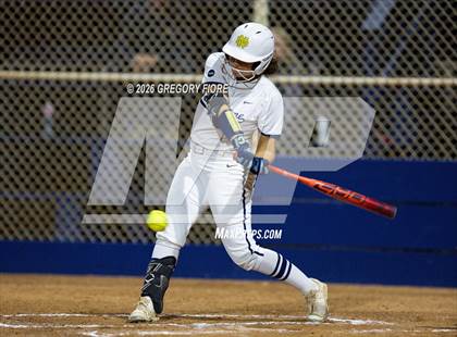 Thumbnail 2 in Notre Dame (SO) vs. King photogallery.