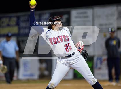 Thumbnail 3 in Notre Dame (SO) vs. King photogallery.