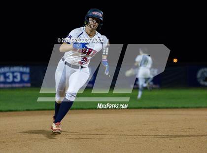 Thumbnail 2 in Notre Dame (SO) vs. King photogallery.