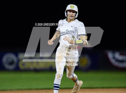 Thumbnail 1 in Notre Dame (SO) vs. King photogallery.