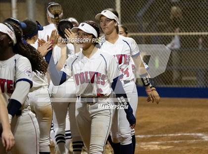 Thumbnail 1 in Notre Dame (SO) vs. King photogallery.