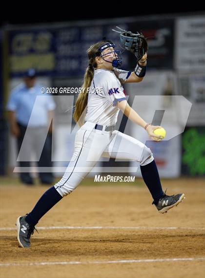 Thumbnail 2 in Notre Dame (SO) vs. King photogallery.