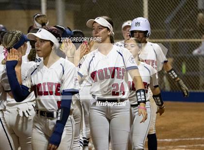 Thumbnail 2 in Notre Dame (SO) vs. King photogallery.