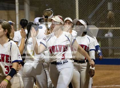 Thumbnail 3 in Notre Dame (SO) vs. King photogallery.