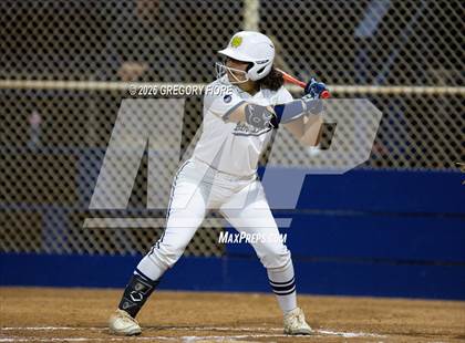 Thumbnail 1 in Notre Dame (SO) vs. King photogallery.