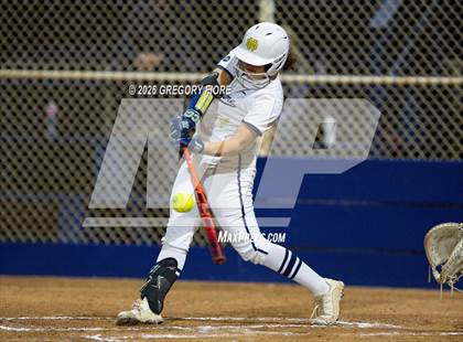 Thumbnail 3 in Notre Dame (SO) vs. King photogallery.