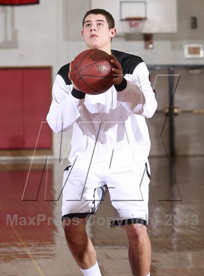 Thumbnail 3 in Pelham vs Rye (Cliff Clinton Classic) photogallery.