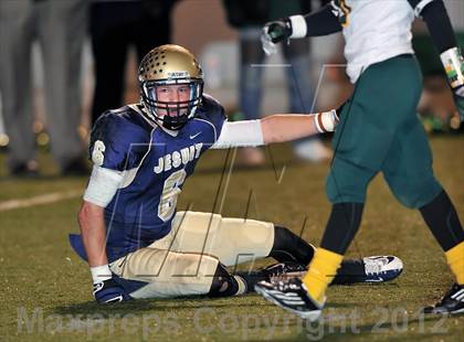 Thumbnail 3 in Dallas Jesuit vs. Longview (UIL 5A Division 2 Area Playoff) photogallery.