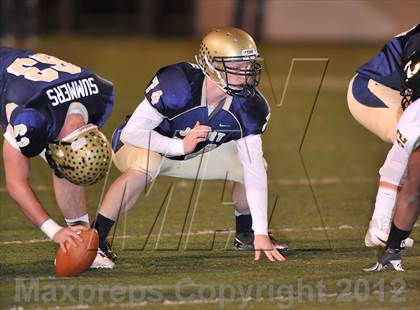 Thumbnail 1 in Dallas Jesuit vs. Longview (UIL 5A Division 2 Area Playoff) photogallery.
