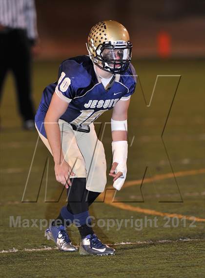 Thumbnail 3 in Dallas Jesuit vs. Longview (UIL 5A Division 2 Area Playoff) photogallery.