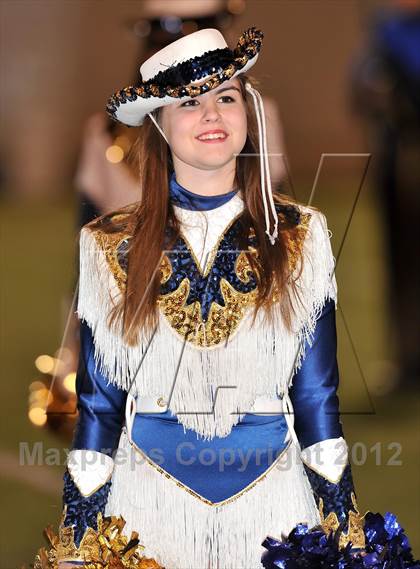 Thumbnail 1 in Dallas Jesuit vs. Longview (UIL 5A Division 2 Area Playoff) photogallery.