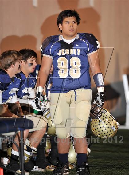 Thumbnail 2 in Dallas Jesuit vs. Longview (UIL 5A Division 2 Area Playoff) photogallery.