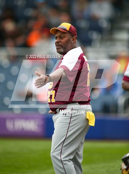 Thumbnail 3 in Benton vs. Neumann Regional Academy (PIAA District IV Class A Championship) photogallery.