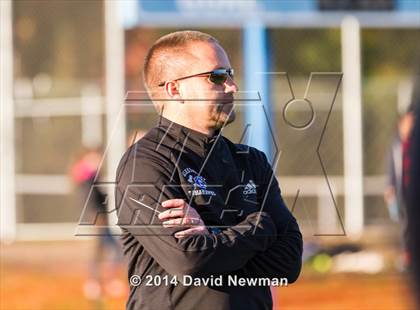 Thumbnail 2 in Newtown @ Glastonbury (CIAC Class LL 1st Round) photogallery.