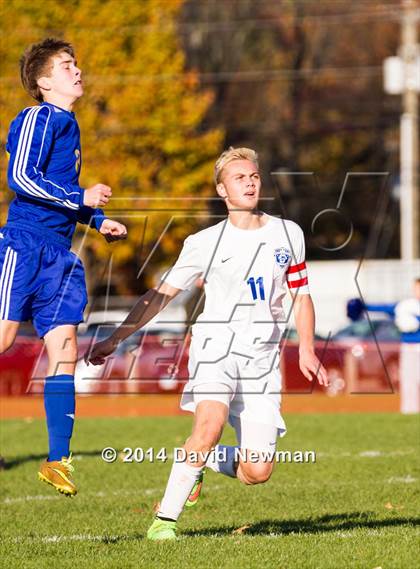 Thumbnail 1 in Newtown @ Glastonbury (CIAC Class LL 1st Round) photogallery.