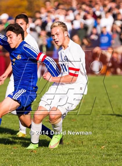 Thumbnail 2 in Newtown @ Glastonbury (CIAC Class LL 1st Round) photogallery.