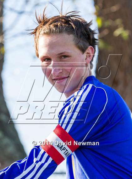 Thumbnail 2 in Newtown @ Glastonbury (CIAC Class LL 1st Round) photogallery.