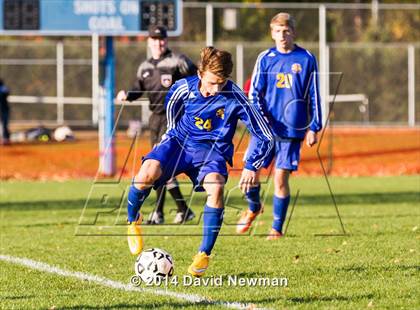 Thumbnail 1 in Newtown @ Glastonbury (CIAC Class LL 1st Round) photogallery.
